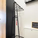 Apartment Jungle - Balcony & Easy Center Access